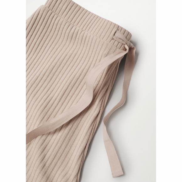 Mango Ribbed knitted Shorts - Picture 6 of 11